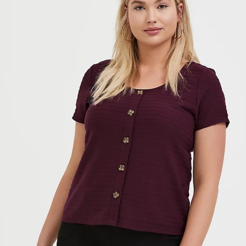 BURGUNDY PURPLE RIB BUTTON MIDI TEE
